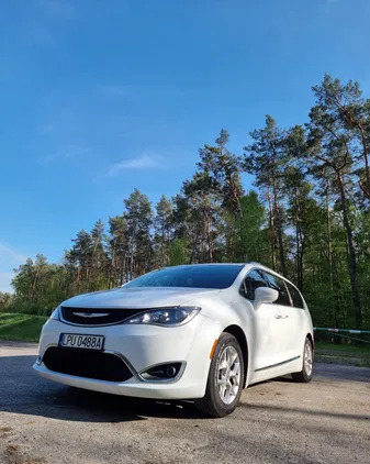 lubelskie Chrysler Pacifica cena 93999 przebieg: 126000, rok produkcji 2018 z Lubliniec